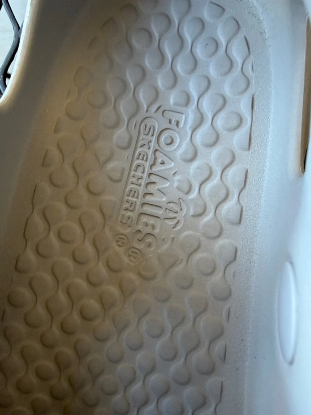 Skechers Foamies - Picture 2 of 6